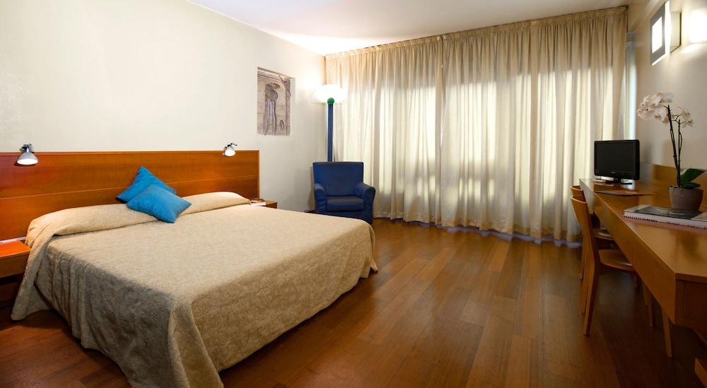 Marbela Apartments & Suites Palerme Extérieur photo