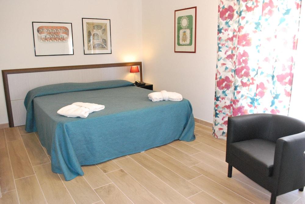 Marbela Apartments & Suites Palerme Extérieur photo