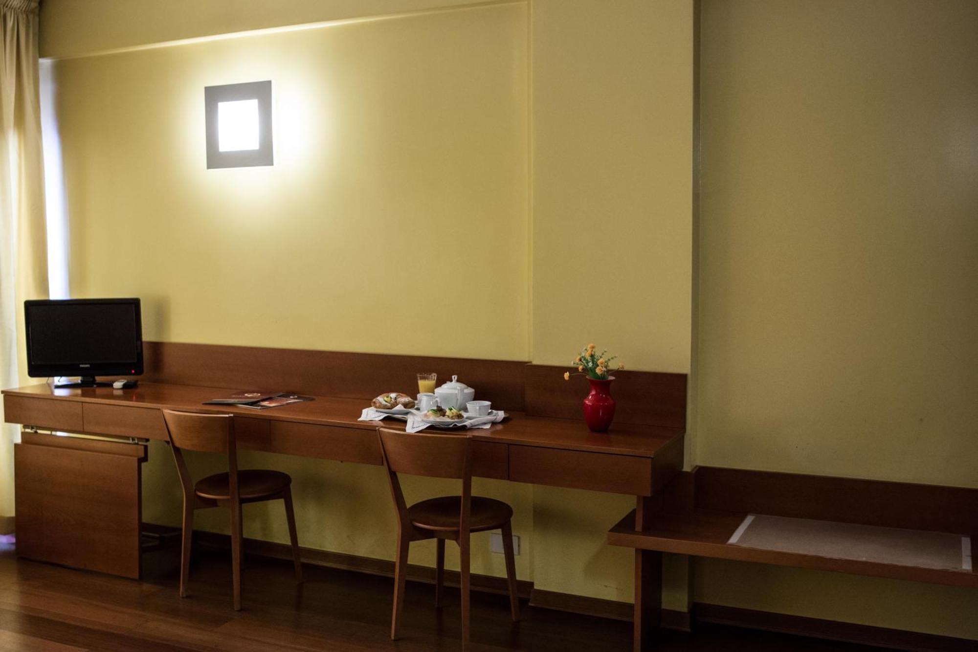 Marbela Apartments & Suites Palerme Extérieur photo